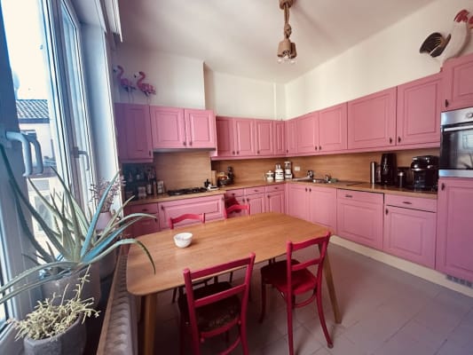 Apartman groot appartement voor 2 of meer studenten resim 4