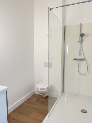 Sala Een kamer met eigen badkamer en veel lichtinval 2.3 imagem 3