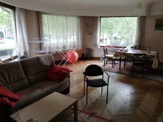 Sala Chambre spacieuse dans une colocation 4 personnes Etterbeek imagem 1