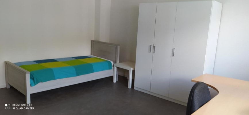 Oda Studentenkamer te huur. resim 2