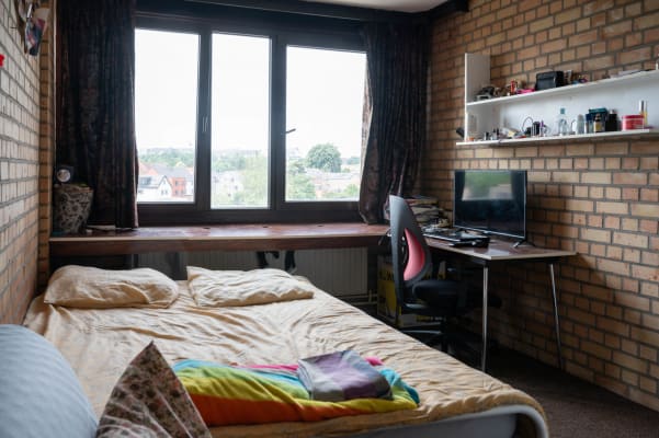 Kamer Ijzerenmolenstraat 26 foto 1