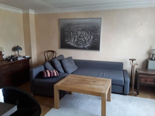 Room GEMEUBELDE STUDENTENKAMER te huur met gedeelde living, keuken en badkamer vlak bij UA en het ov image 1