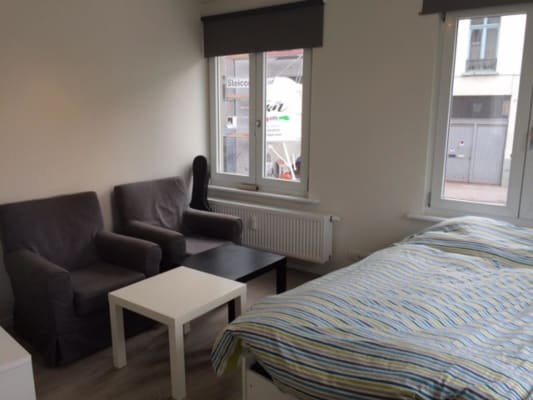 Sala Gezellige gemeubelde studio voor studenten: Sint-Amandstraat studio te 9000 Gent imagem 4