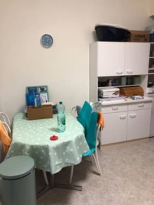 Oda kamer in gedeeld appartement gelijkvloers met tuin resim 2