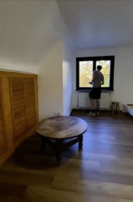 Studio Prachtige pas vernieuwde studio met zicht op de stadswallen van Brugge. image 3