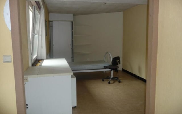 Estudio Studio with private shower/bath, private toilet and private kitchen imagen 3