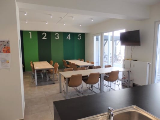 Room Gloednieuw studentenpand - nog 2 kamers onmiddellijk beschikbaar image 1