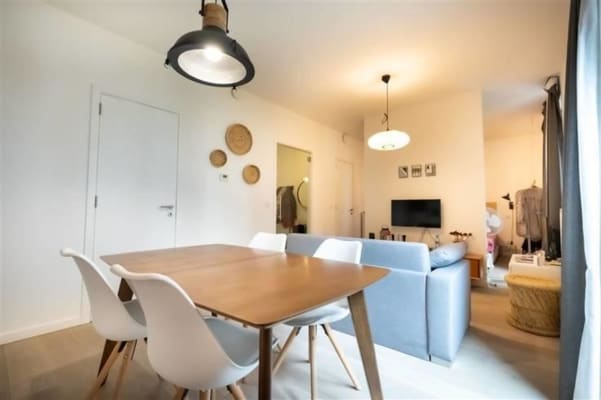 Stüdyo Studio for rent in Steenweg op Etterb | 1000 Brussel resim 4