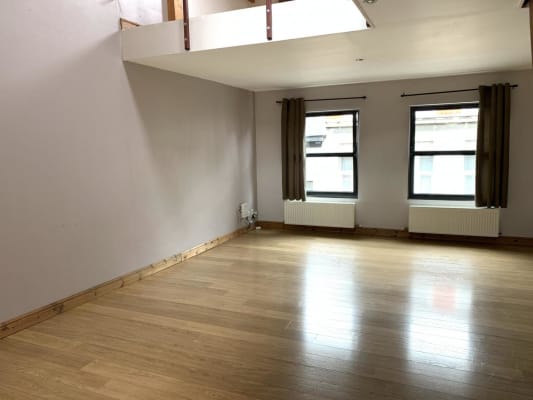 Wohnung Duplex loft in hartje Antwerpen met zonnig terras 1/5 Bild 1