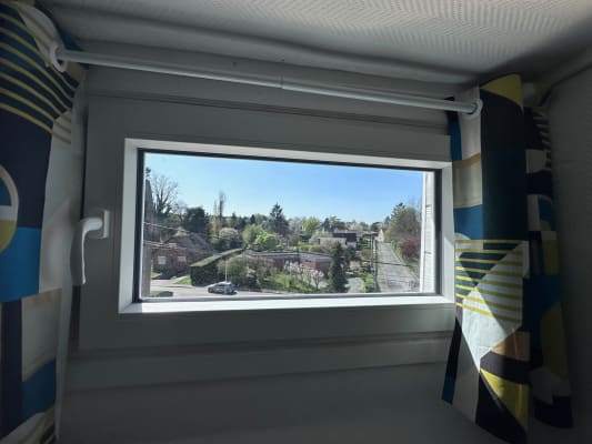 Sala Grande chambre meublée à Wavre imagem 2