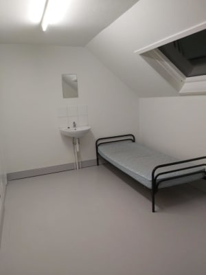 Sala Kamer in volledig vernieuwd studentenhuis imagem 3