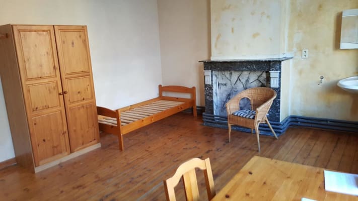 Cuarto Een mooi kot in Antwerpen van 26m² aan € 466 per maand imagen 1