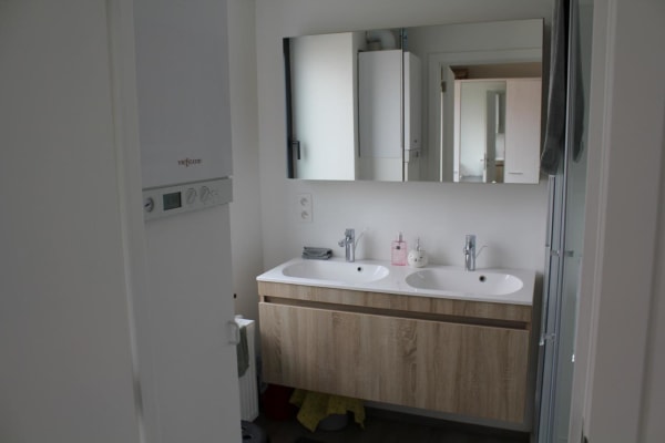 Estúdio Moderne, ruime, lichtrijke studio in Weldadigheidsstraat met aparte slaapkamer en badkamer imagem 1