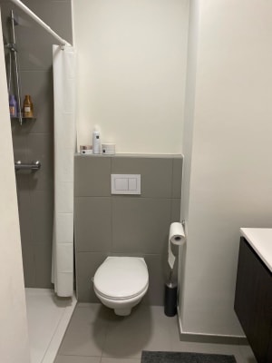 Kamer Gemeubileerd kot met eigen lavabo in een nieuw en modern gebouw in Zuid foto 3