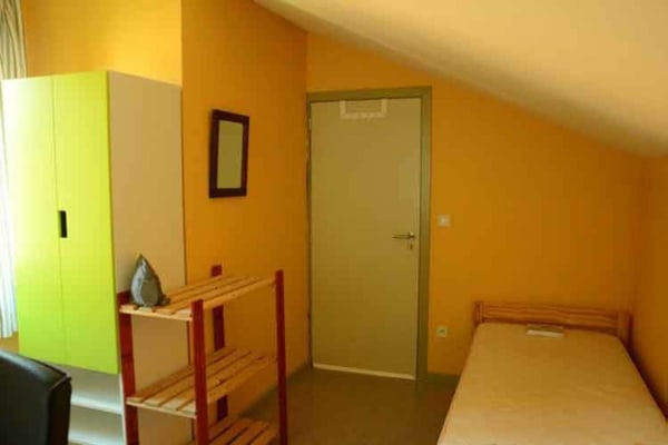 Camera summer 2022 - sroom for rent Immagine 2