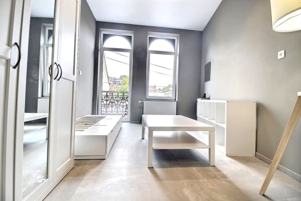 Casa Kot Namur imagem 1