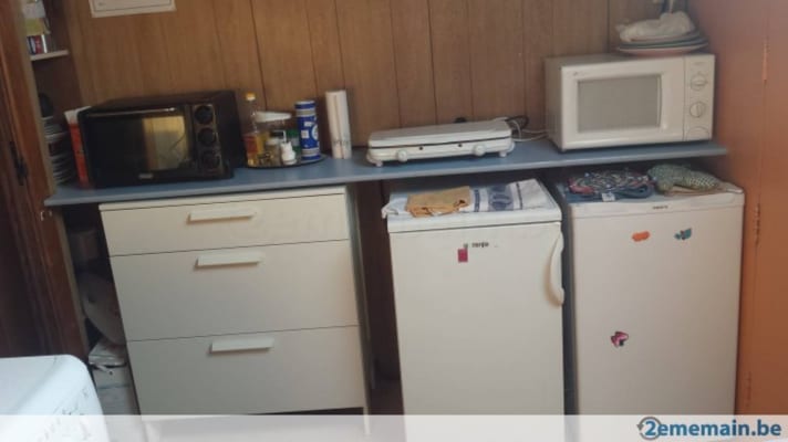 Sala Kot meublé pour etudiant-e à Salzinnes  imagem 2