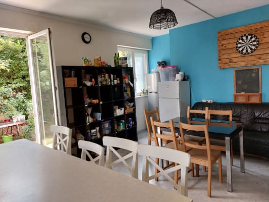 Casa Chambre à louer à Woluwe-Saint-Pierre imagem 2