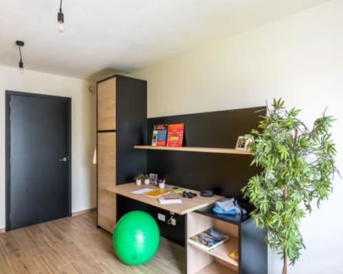 Kamer Whey Upkot foto 2