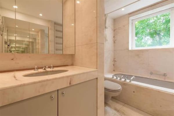 Appartement In the heart of Uccle Rue Zeecrabbe foto 2