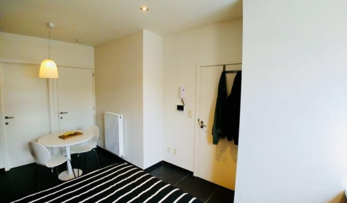 Estúdio Mooie en luxueuze studio in Hasselt (vaste kosten inclusief imagem 1