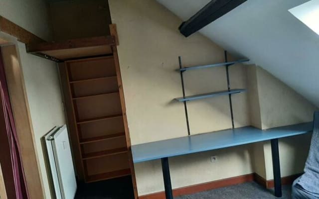 Camera Room with shared bath/shower and shared toilet Immagine 4