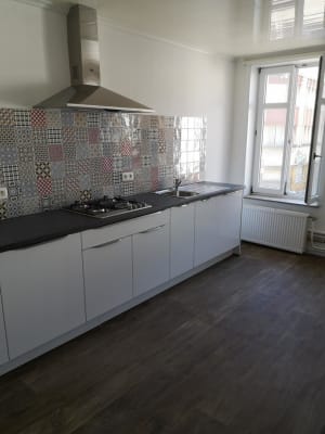 Room Een aangenaam kot in La-Louviere van 12m² aan € 350 per maand image 4