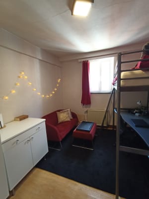 Studio studio avec salle de bain et cuisine personnelles Bild 1