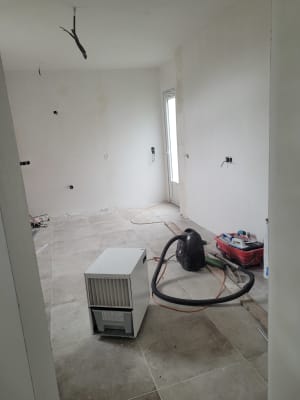 Stüdyo Studio à louer A DEUX  PAS DE L'HÔPITAL  CNDG DE GOSSELIES  resim 3