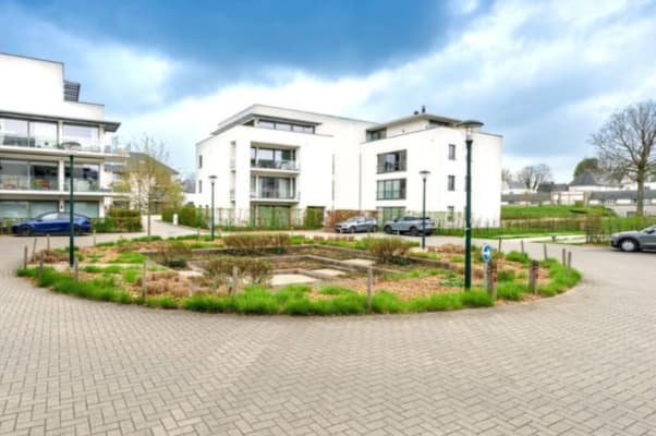 Appartement 3 bedrooms apartment 163 m² in Waterloo foto 5