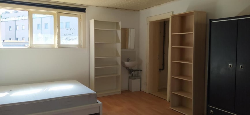 Oda Studentenkamer te huur. resim 3