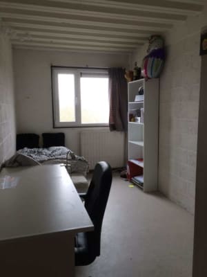Studio 15/9/22 LLN - chambres à louer - très propres - non-fumeur Bild 5