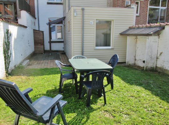 Haus  Agréable petite chambre meublée en colocation avec jardin dans un quartier calme du centre de Tournai Bild 3