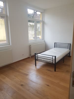 House Chambre à louer dans arrière maison avec jardin + terrasse image 5