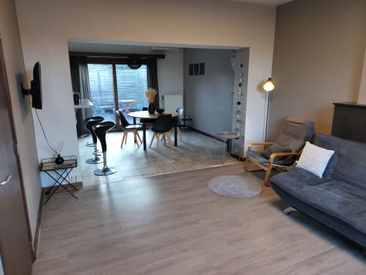 Loger Chambres meublées en colocation 3 personnes – Disponibles im image 4