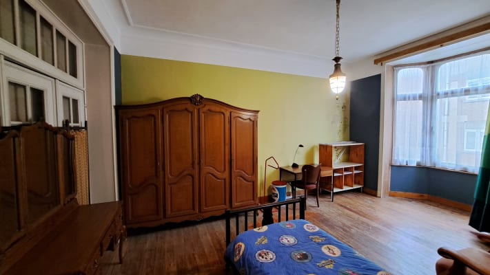 Sala Chambre meublée pour une personne (av1) imagem 2