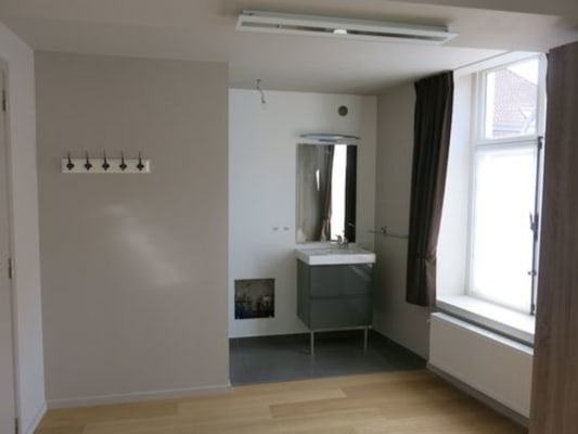 Kamer kamer van 15m2 met douche foto 3