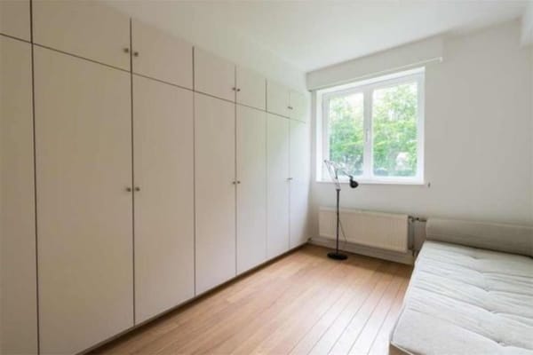 Apartment In the heart of Uccle Rue Zeecrabbe image 3