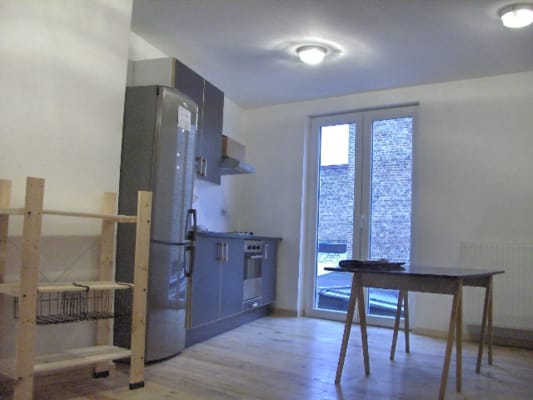 Studio KOT AVEC SALLE DE BAIN ET WC PRIVE Bild 1