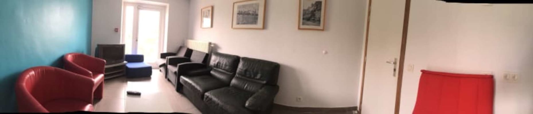 Huis Kot foto 1