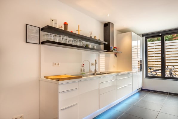 Sala Bemeubelde studentenkamers met eigen sanitair imagem 3