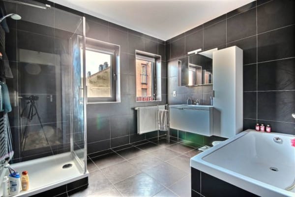 Apartment Flat van 78m² - Bd Alfred de Fontaine image 1