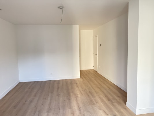 Loger ruime studentenkamer met veel lichtinval en grote tuin 2.2 image 2