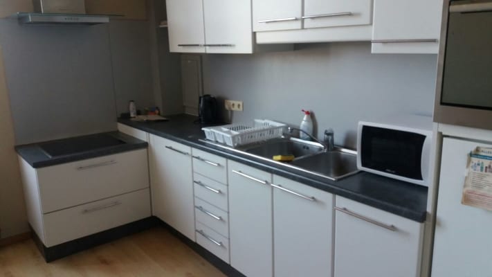Room Nog 2 gezellige studentenkamers (20m²) te huur in de Mermansstraat aan €350 image 3