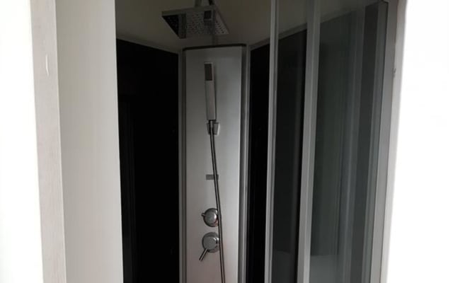 Zimmer Room with private shower/bath and private kitchen Bild 3