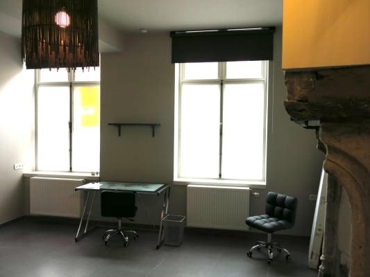 Oda kamer van 21 m2 met douche resim 2