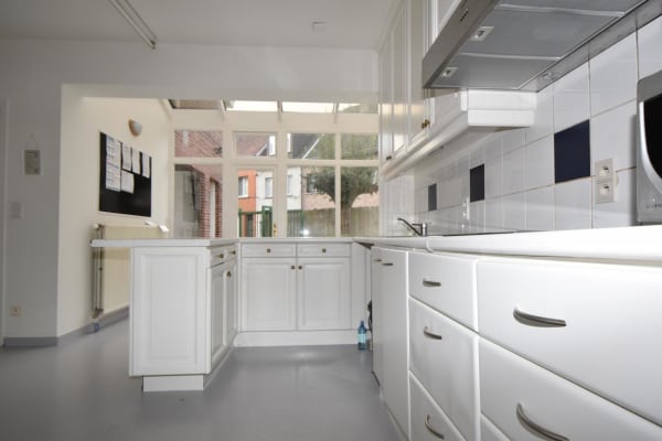 Zimmer Budgetvriendelijke studentenkamer op toplocatie te hartje Geel. Bild 5