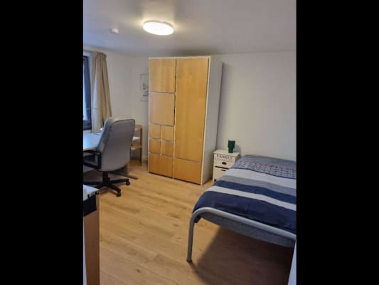 Room Kot chez l'habitant - Ottignies-Louvain-la-Neuve image 3