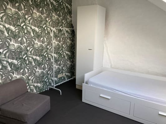 Oda Kot à louer : 3 chambres de disponibles resim 3