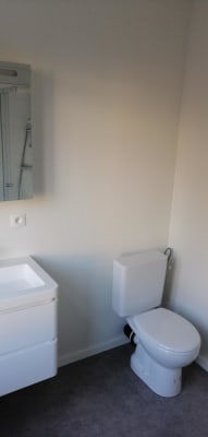 Sala Studentenkamer met privé badkamer in gerenoveerd pand imagem 3